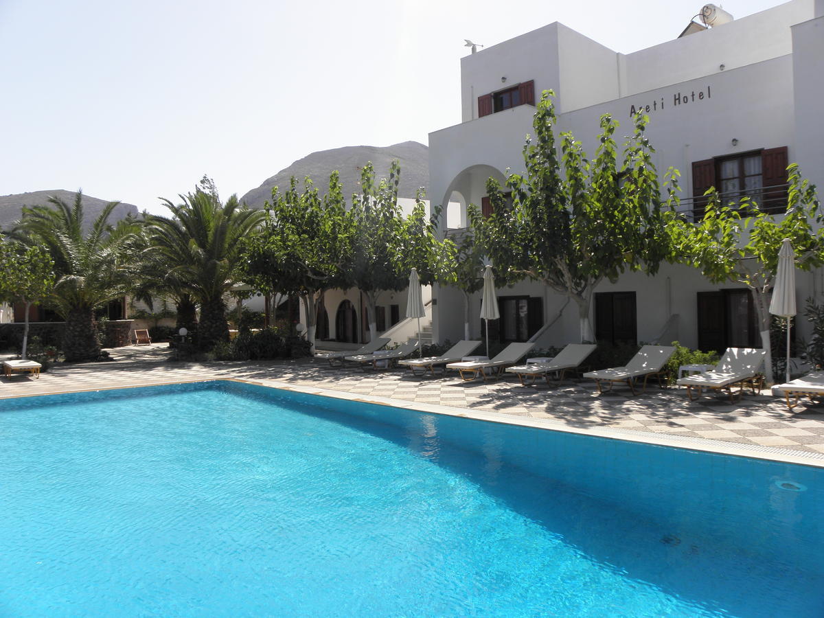 Areti Hotel Kamári Exterior foto